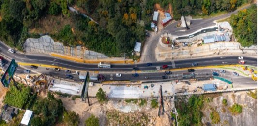Cierre total en el kilómetro 11.5 de carretera a El Salvador, con el objetivo de finalizar la construcción de los puentes en la zona.