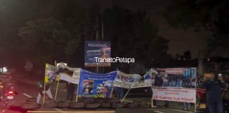 Debido a una manifestación en apoyo a la secta Lev Tahor, autoridades Tránsito, han reportado movilidad lenta sobre la Calzada Raúl Aguilar Batres.