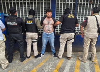 César Omar Hernández Quintanilla, de 33 años, conocido como "Lunático", fue detenido. Foto: La Hora: PNC