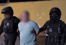 Agentes de la Policía Nacional Civil (PNC), capturaron una persona vinculada a una banda de secuestradores conocida como "Los Depredadores".
