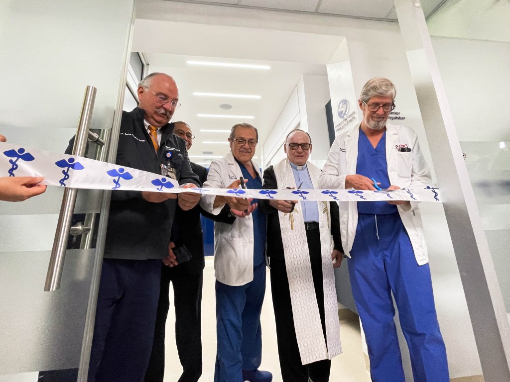 La Unidad de Cuidados Intensivos comenzará a funcionar desde la inauguración. Foto La Hora: Víctor García.