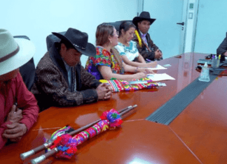 La reunión de SAT con Autoridades Ancestrales por la armonización del DPI con el NIT