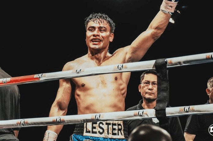 Léster Martínez Léster Martínez venció por nocaut al estadounidense Joeshon James.