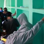 Los «White Fance», descubren a grupo de extorsionistas durante allanamiento en Pavoncito