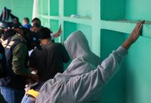 Los «White Fence», MP descubre a grupo de extorsionistas durante allanamiento en Pavoncito Los «White Fance», descubren a grupo de extorsionistas durante allanamiento en Pavoncito