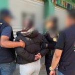 Tras la muerte de un agente de la Policía Nacional Civil (PNC), autoridades capturaron a una persona vinculada a este caso.