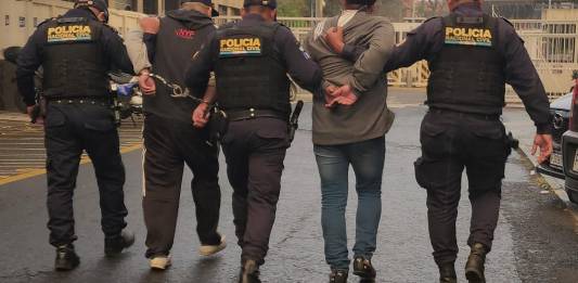 PNC captura a alias "alias Sharky" y "La Chalana", presuntos sicarios del Barrio 18