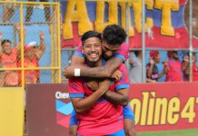 Torneo Clausura: tabla de posiciones tras 14 jornadas de la Liga Nacional Esta noche en el estadio Marquesa de la Ensenada, los "Leones del Deportivo" Márquense reciben a Municipal en las segundas semifinales del torneo Clausura 2025. Foto La Hora: X Rojo del Municipal.