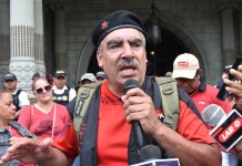Sindicalistas de Salud concluyen bloqueos tras elevar presión por ”mejoras” Secretario General del Sindicato Nacional de Trabajadores de Salud de Guatemala, Luis Alpírez.