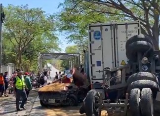 Tráfico complicado en ruta al Atlántico por colisión múltiple entre trailers