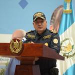 El director de la PNC, David Boteo, comenta por las requisas que se realizan para disminuir las extorsiones e informa de la suspensión de descansos. Foto: La Hora