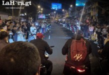Reclaman en contra del seguro haciendo carreras sin casco