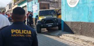 VIDEO: Momento exacto donde tres individuos dan muerte a hombre en Amatitlán