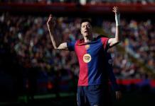 El Barcelona cierra el primer trimestre de 2025 invicto y con 17 victorias en 20 partidos El delantero del Barcelona Robert Lewandowski celebra su segundo gol contra el Girona. Foto: La Hora / EEFE-Alberto Estévez.