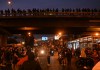 Manifestantes durante bloqueo por descontento con el seguro obligatorio para vehículos. Foto La Hora: Fabricio Alozo