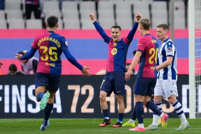 El FC Barcelona logró una contundente victoria de 4-0 sobre la Real Sociedad, consolidándose como líder en solitario del campeonato.