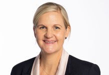 Kirsty Coventry se convierte en la primera mujer en presidir el Comité Olímpico Internacional Kirsty Coventry se convierte en la primera mujer en presidir el Comité Olímpico Internacional
