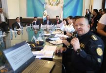 Sistema Penitenciario y PNC sin observaciones a iniciativa para reformar Código Procesal Penal El director de la Policía Nacional Civil, David Boteo, pide incluir ciertos delitos en la reforma al Código Procesal Penal. Foto: Congreso
