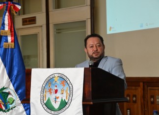 El CSU, liderado por Walter Mazariegos, se ha negado a convocar a elecciones. Foto: La Hora