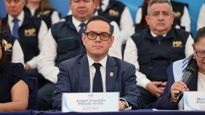 El secretario general del MP, Ángel Pineda, está sancionado por 43 naciones del mundo. Foto: La Hora / MP.