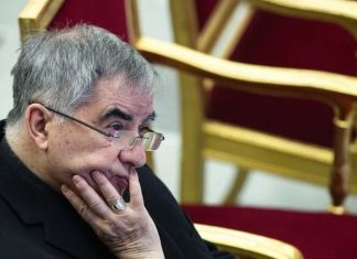 Cardenal Angelo Becciu, destituido por el Papa Francisco en 2020. Foto La Hora: EFE