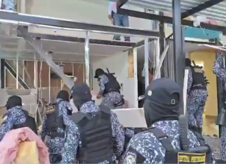 Autoridades del Sistema Penitenciario realizaron la destrucción de apartamentos construidos ilegalmente dentro del Centro Preventivo "Pavoncito".