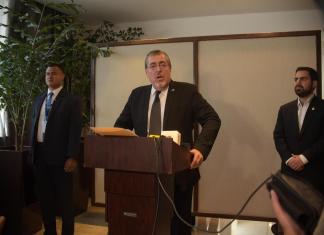 Comunicación de la Presidencia confirmó que el mandatario no acudirá al Vaticano. Foto La Hora: José Orozco