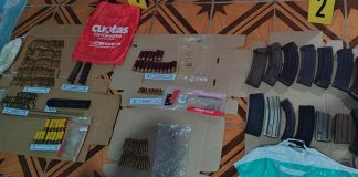 Arsenal encontrado en allanamiento realizado en San Marcos. Foto La Hora. PNC