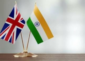 Foto representativa de las banderas del Reino Unido y de India. Foto La Hora / India News Network