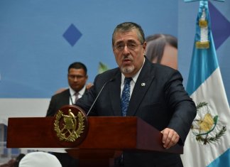 Bernardo Arévalo anuncia reunión con sector privado para negociar con EE.UU. reducción o eliminación de aranceles de Trump