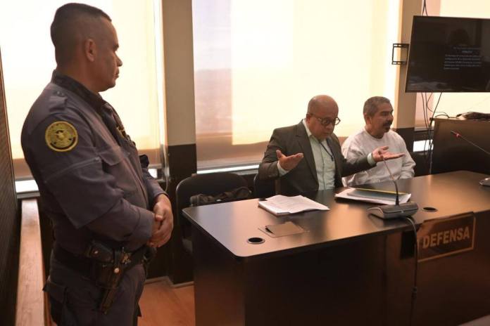 Abogado Domingo Ruano renuncio a defender a Darío Morales García. Foto La Hora: Fabricio Alonzo