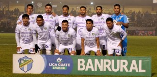 El duelo entre el Deportivo Marquense, que recibía en el estadio Marquesa de la Ensenada a Comunicaciones para cerrar la jornada 16 del torneo Clausura, tuvo que ser postergado tras una densa niebla en San Marcos. Foto La Hora: X de Comunicaciones.