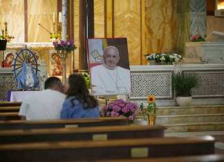 De qué murió el Papa Francisco