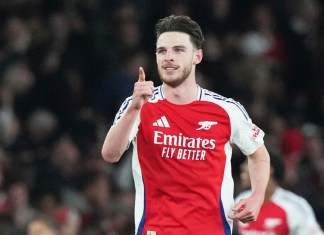 Declan Rice anotó dos golazos de tiro libre