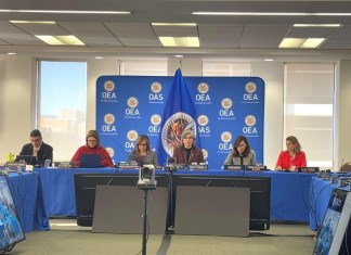 Embajadora Claudia Escobar, quien preside la Comisión de Asuntos Jurídicos y Políticos de la OEA. Foto La Hora Ministerio de Relaciones Exteriores