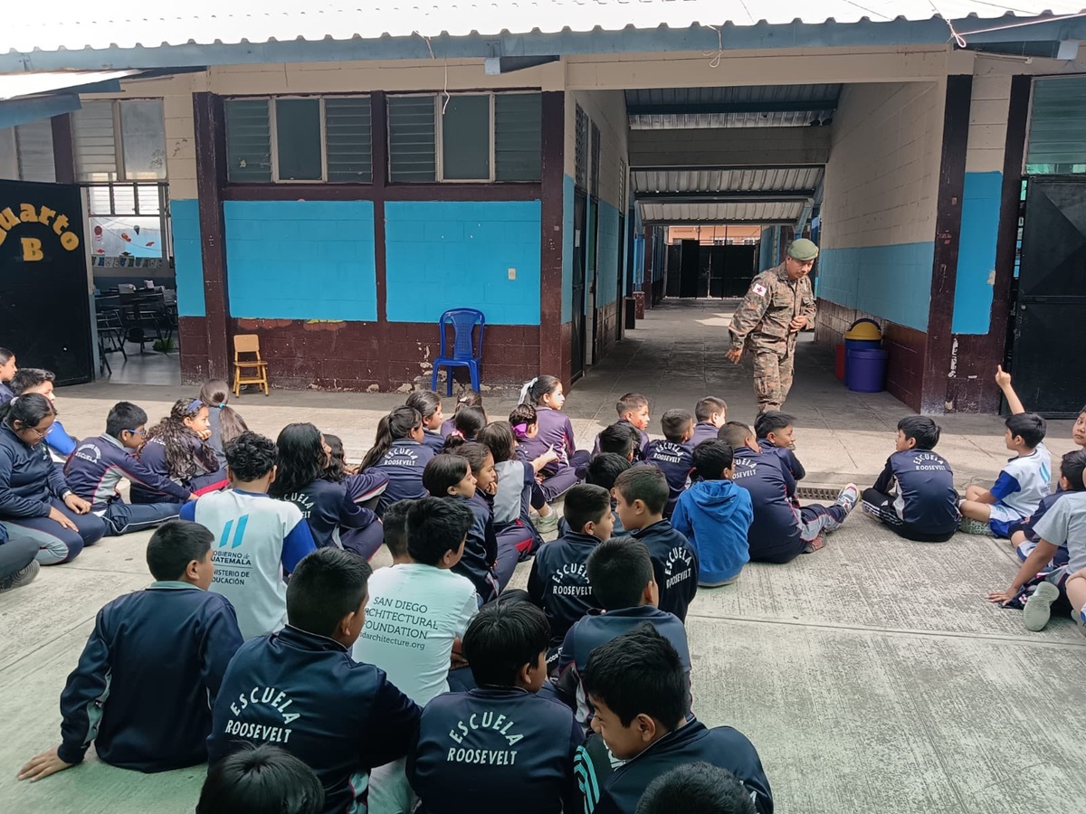 Maestros de escuela en la zona 6 proponen suspenden clases por amenazas de pandilleros