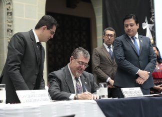 Hasta el momento se desconoce si Arévalo viajará al Vaticano. Foto La Hora: Gobierno de Guatemala