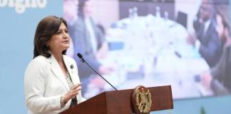 La vicepresidenta Karin Herrera publicó la misiva enviada al Ministerio de Finanzas. Foto La Hora: Karin Herrera.