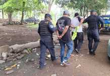 Intentaron robar un camión que transportaba un generador de energía y fueron detenidos Autoridades policiales han informado sobre la intercepción y neutralización de dos personas que bajo amenazas despojaron a un conductor de un camión.
