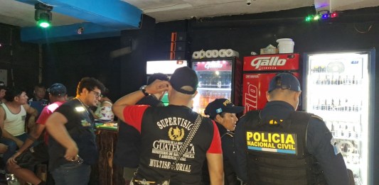 Inconformidad por parte de dueños de tiendas y abarroterías por operativos de seguridad de la PNC.