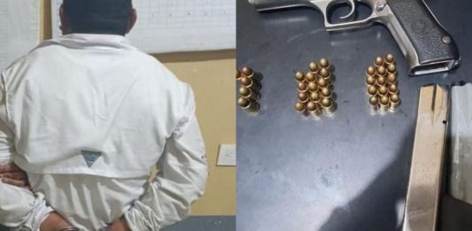 Hombre detenido y arma incautada en Jutiapa. Foto La Hora: PNC