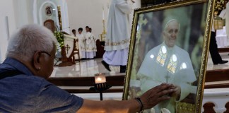 El Papa Francisco trabajó por una Iglesia para los pobres, mostrándose siempre humilde.