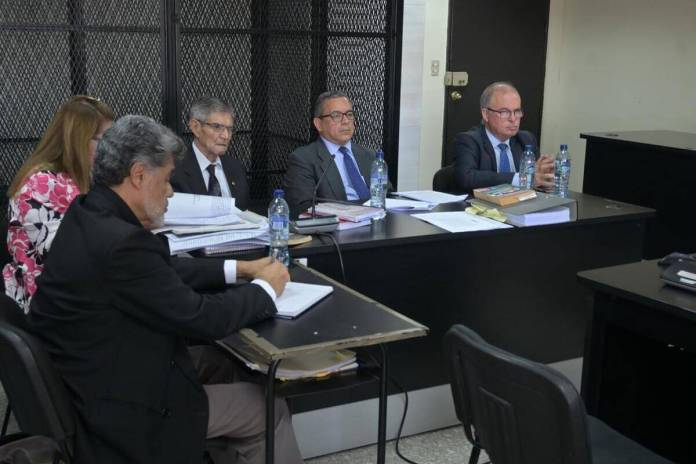 MP solicitó penas de prisión contra exsecretarios del partido PLG. Foto La Hora: Fabricio Alonzo