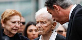 Los hermanos Menéndez, cuya historia relata Netflix, vuelven a comparecer ante el tribunal