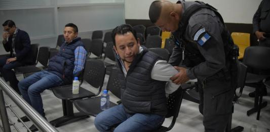 La audiencia de primera declaración contra Luis Pacheco y Héctor Chaclán fue suspendida. Foto La Hora: José Orozco.
