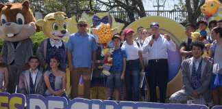 Autoridades y los visitantes 100 millones festejaron de este hito importante para IRTRA. Foto La Hora: José Orozco.