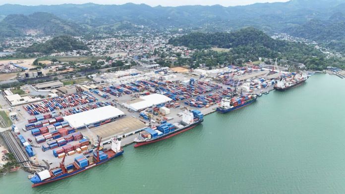 La comunidad donde está instalada la Portuaria Santo Tomás de Castilla busca convertirse en municipio.