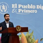 Santiago Palomo secretario de Comunicacion Social de la Presidencia sobre el asueto y puente del 1 y 2 de mayo