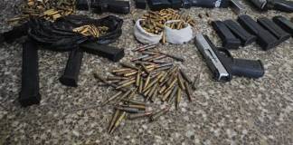 PNC investiga red de alquiler de armas dirigida por reos para cometer crímenes fuera de las cárceles. Foto: La Hora: Archivo.