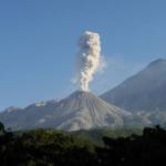 Volcanes Santiaguito y Santa María.